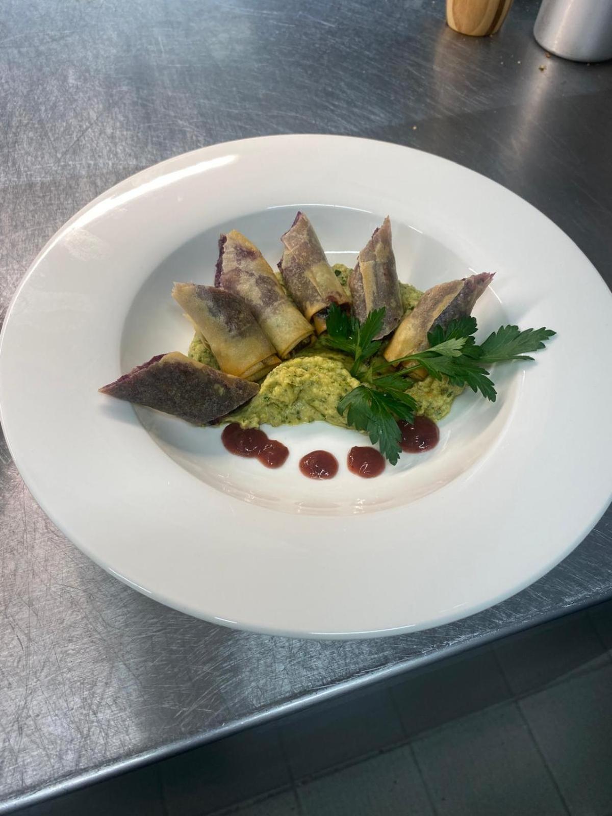 Hotel Restaurant Croix Blanche Sugiez 외부 사진